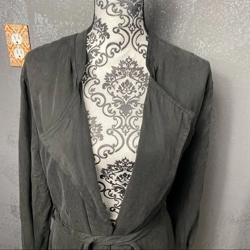 Splendid Sandwash Twill Drape Trench Coat. Black. Knee length.  Tie waist - Picture 5 of 12